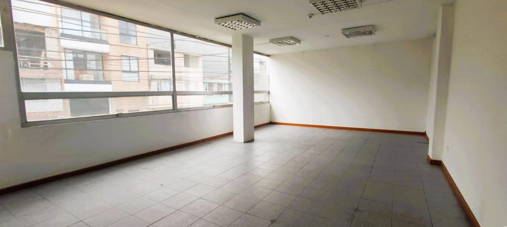 Oficina En Venta - Los Alcázares, Bogotá