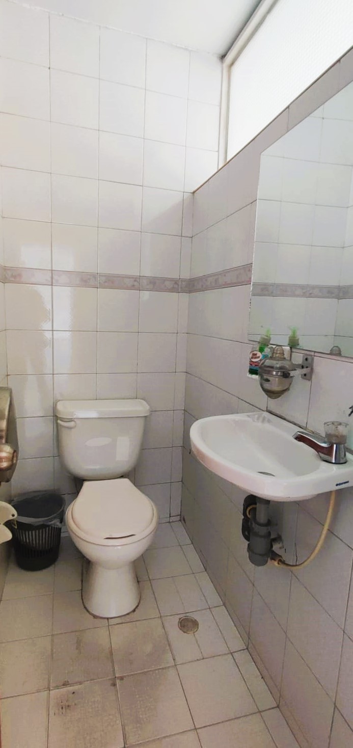 Oficina En Venta - Los Alcázares, Bogotá