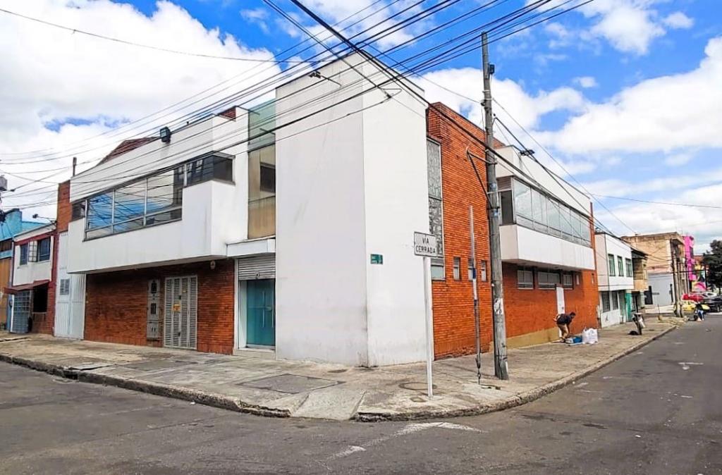Oficina En Venta - Los Alcázares, Bogotá