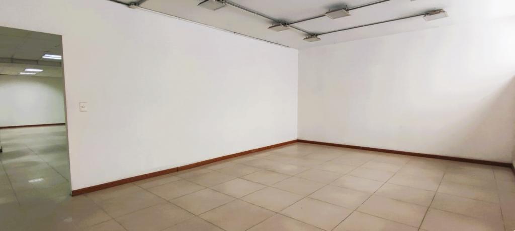 Oficina En Venta - Los Alcázares, Bogotá