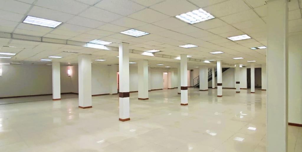 Oficina En Venta - Los Alcázares, Bogotá