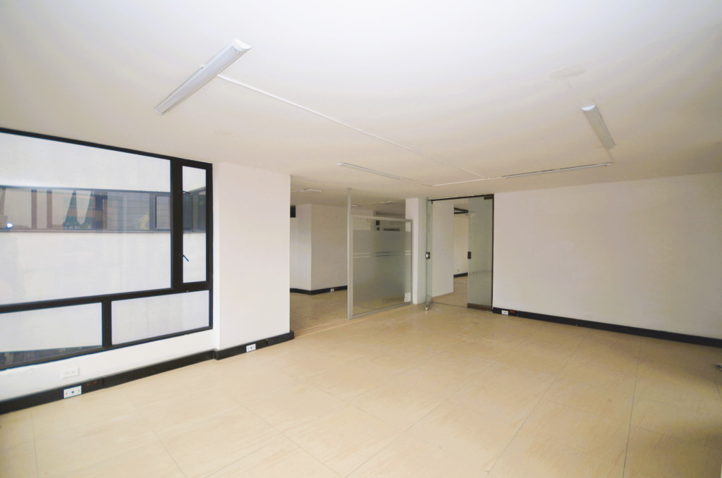 Oficina EN ARRIENDO EN Quinta Camacho, código: 10236278 - 18