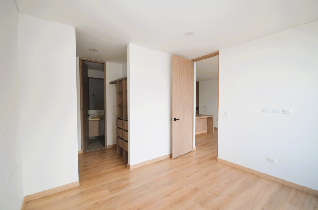 Apartamento En Venta - Santa Barbara Oriental-Usaquén, Bogotá