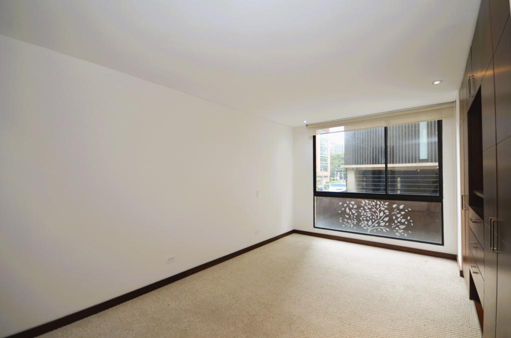 Apartamento En Venta - Santa Barbara Oriental-Usaquén, Bogotá