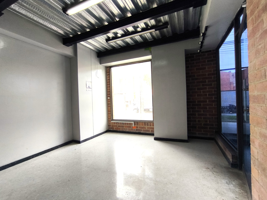 Local En Arriendo - Granjas De Techo, Bogotá