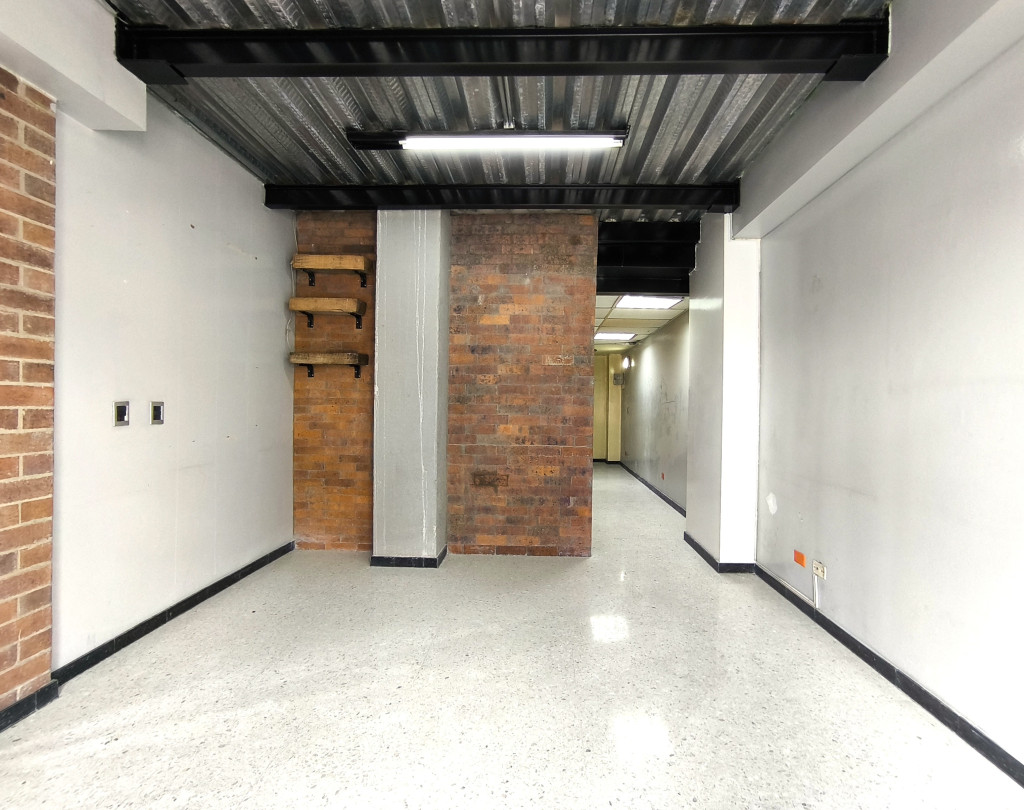 Local En Arriendo - Granjas De Techo, Bogotá
