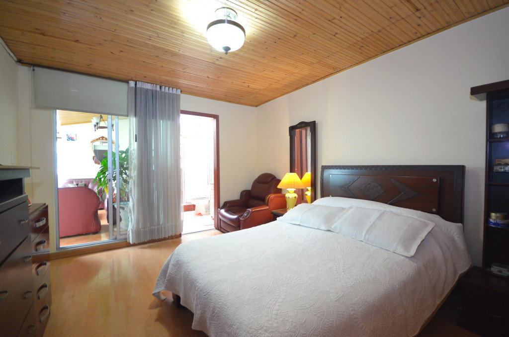 Casa En Venta - Popular Modelo, Bogotá