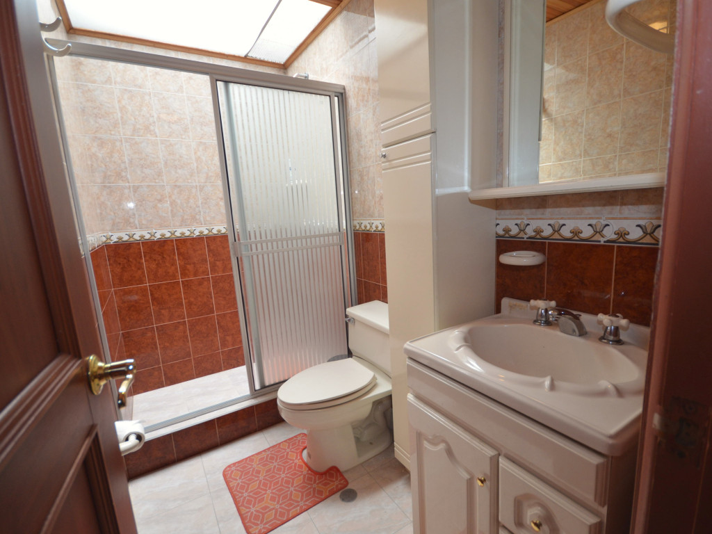 Casa En Venta - Popular Modelo, Bogotá