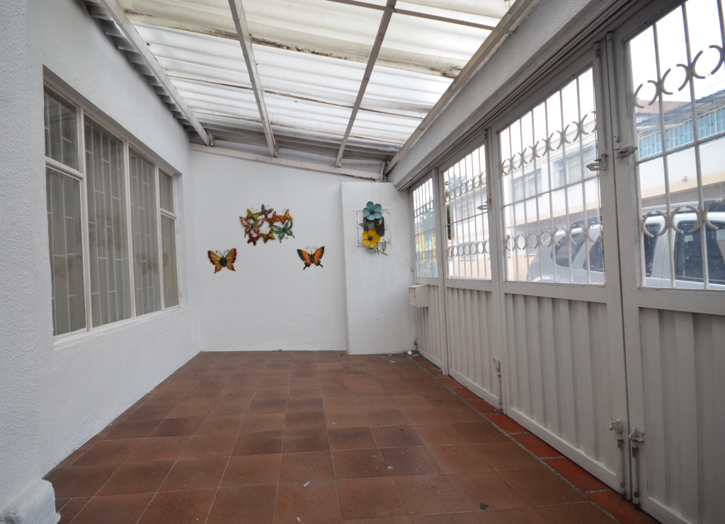 Casa En Venta - Popular Modelo, Bogotá