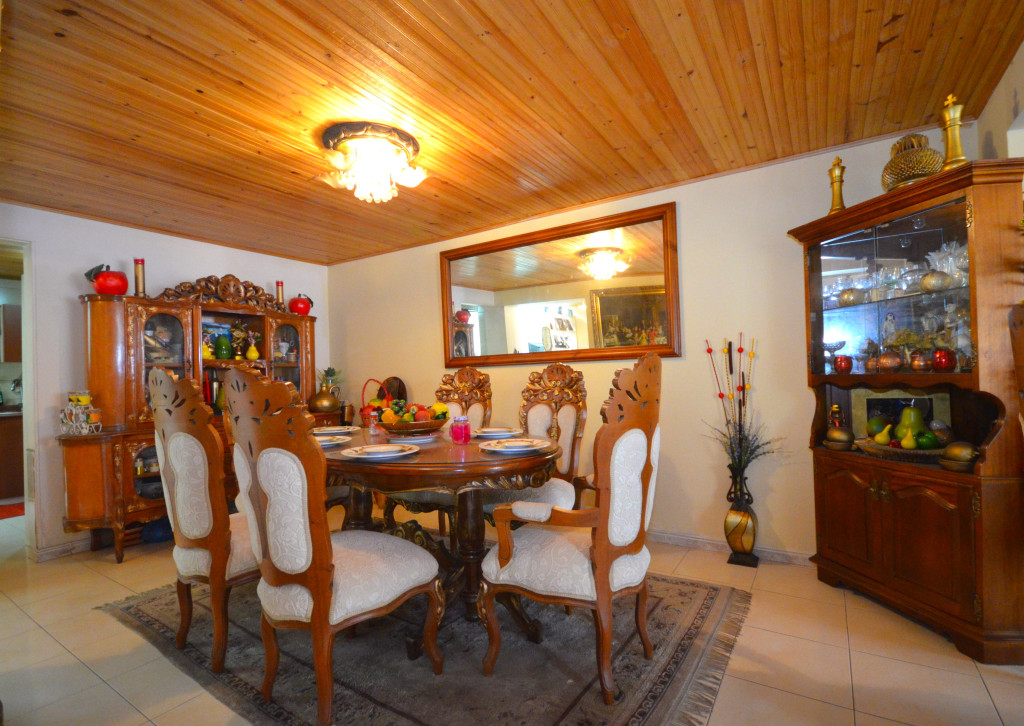 Casa En Venta - Popular Modelo, Bogotá