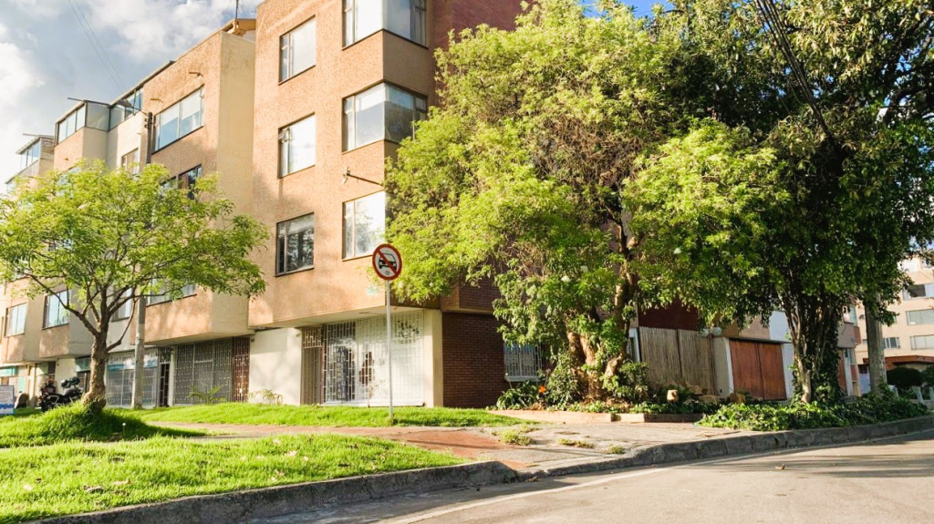 Apartamento En Venta - Pontevedra, Bogotá