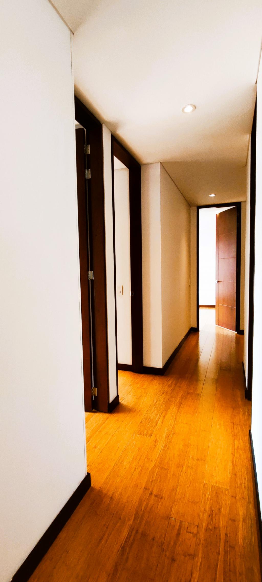 Apartamento En Arriendo - Santa Barbara Oriental-Usaquén, Bogotá