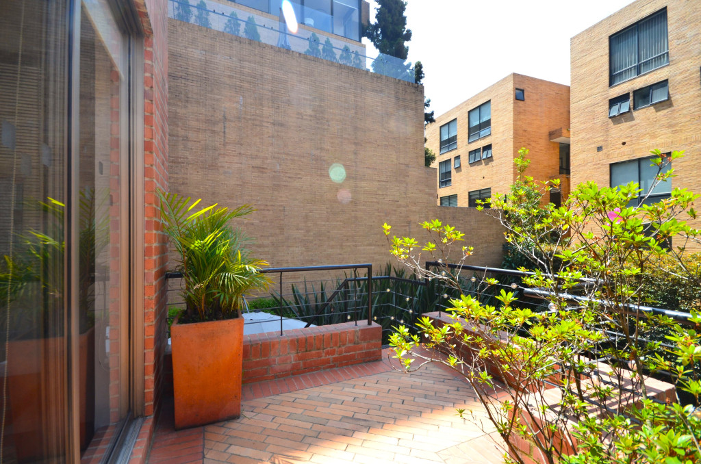 Apartamento En Arriendo/Venta - Los Rosales, Bogotá