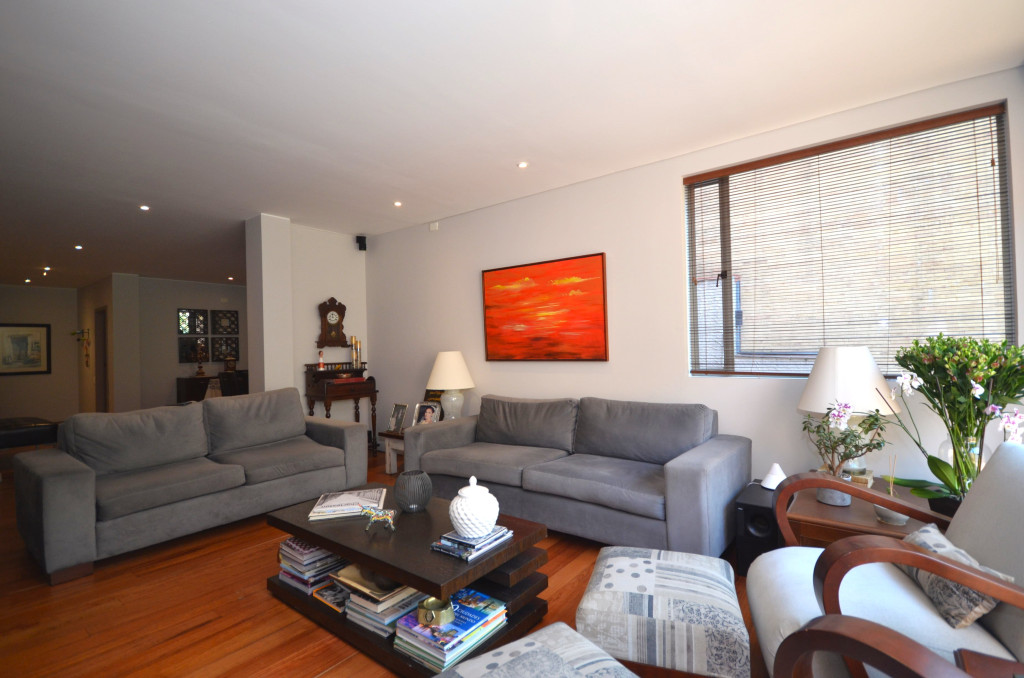 Apartamento En Arriendo/Venta - Los Rosales, Bogotá