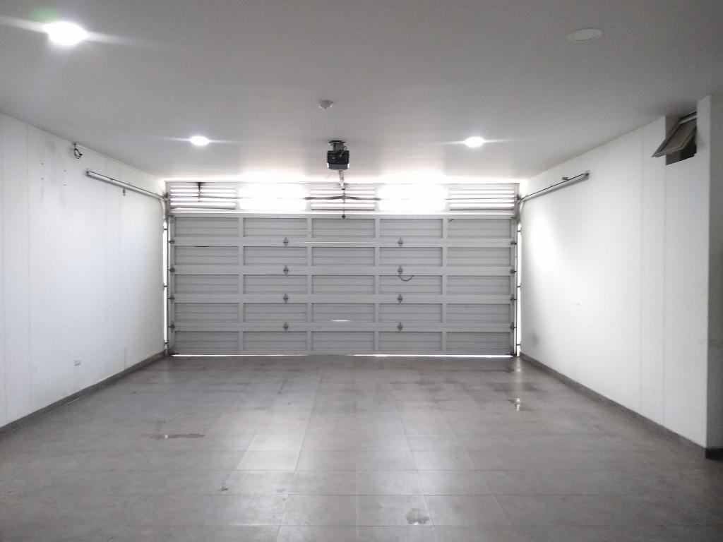 Casa en venta, código 10708