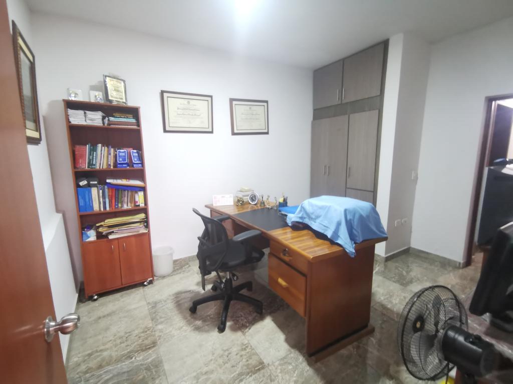 Casa EN VENTA EN El Contento, código: 10155745 - 17