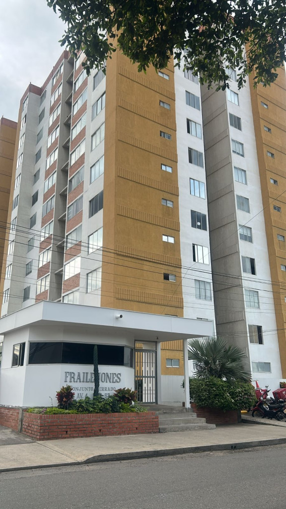 Apartamento EN ARRIENDO EN Prados Del Norte, código: 10401007 - 0