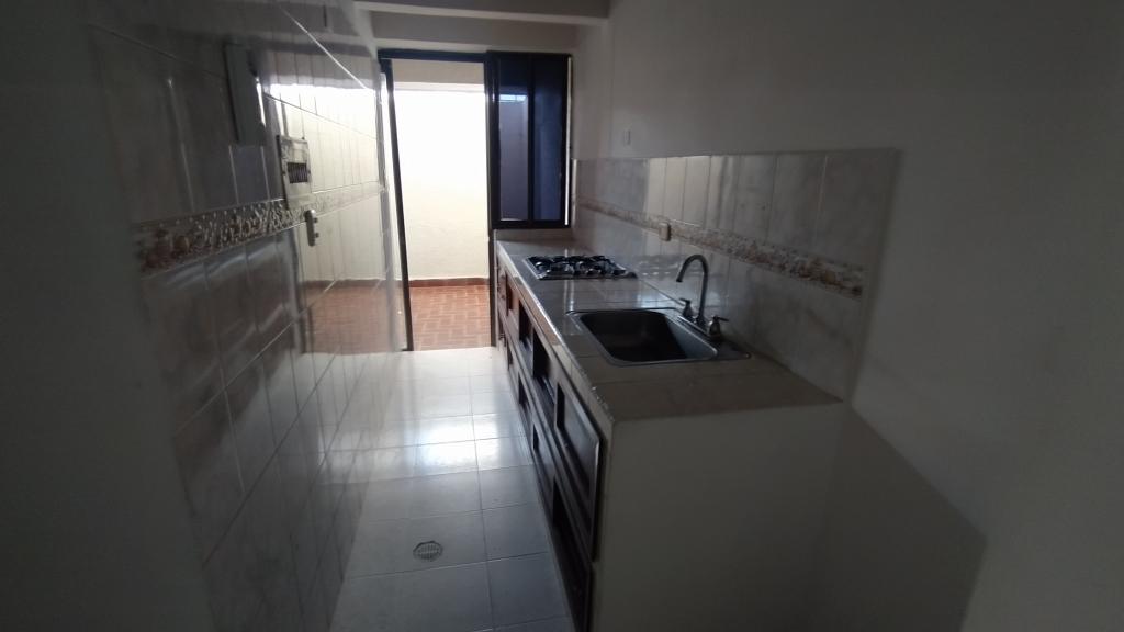 Casa EN ARRIENDO EN Prados Del Este, código: 10299651 - 3