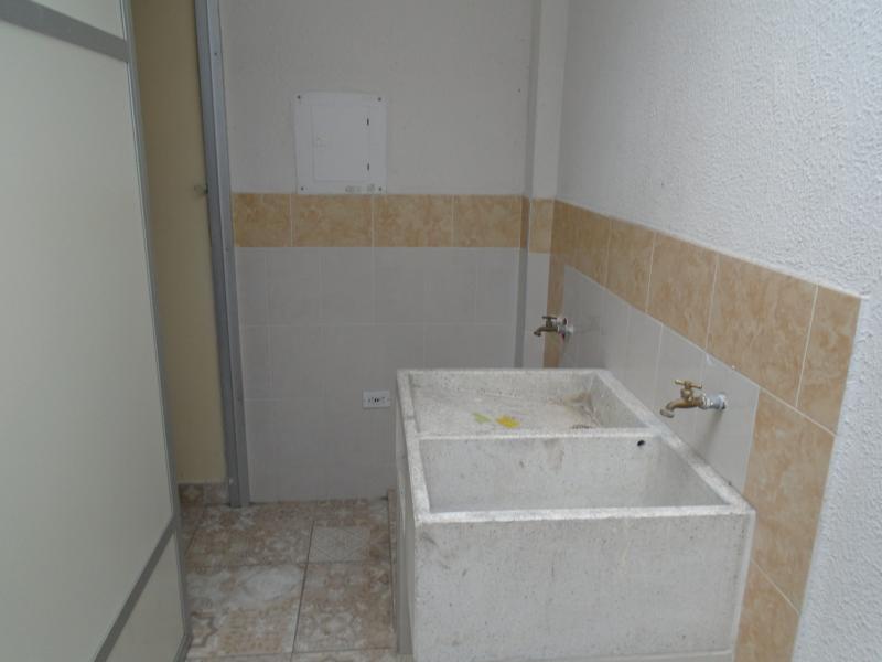 Casa-local EN VENTA EN Av. Gran Colombia, código: 1023453 - 15