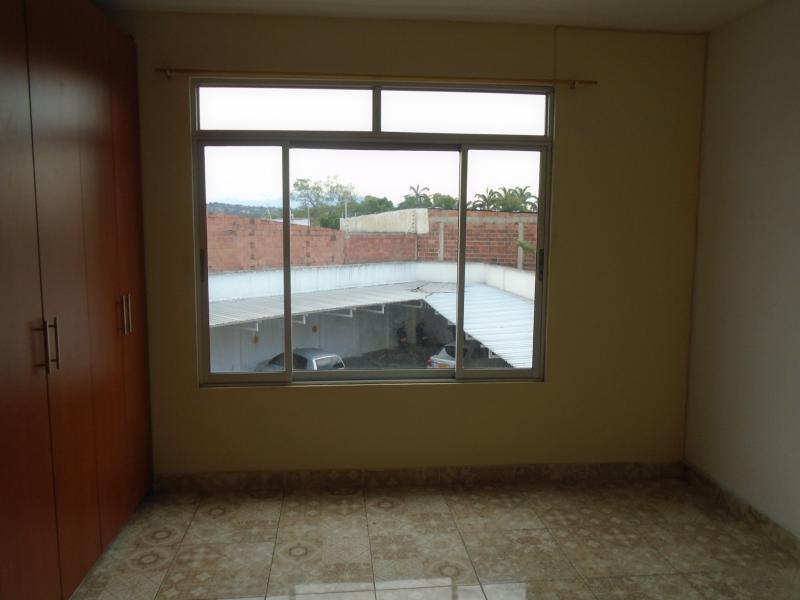 Casa-local EN VENTA EN Av. Gran Colombia, código: 1023453 - 23