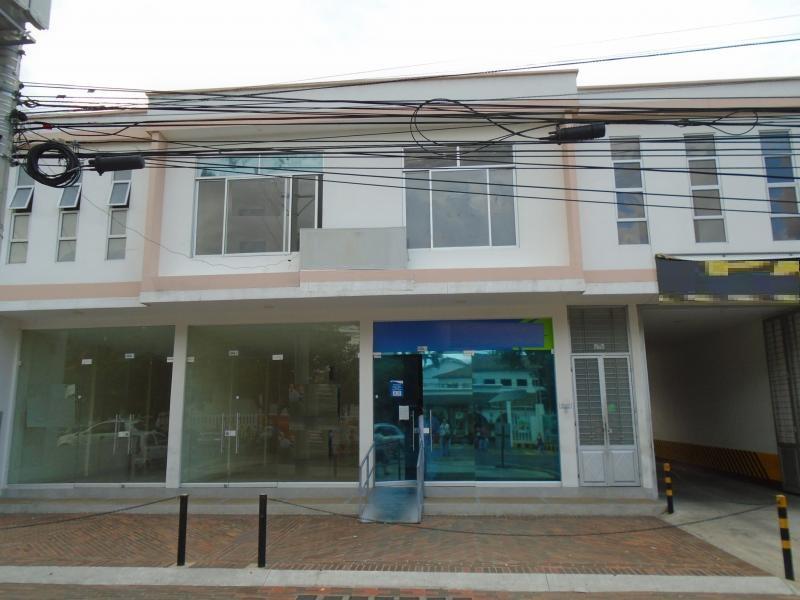 Casa-local EN VENTA EN Av. Gran Colombia, código: 1023453 - 0