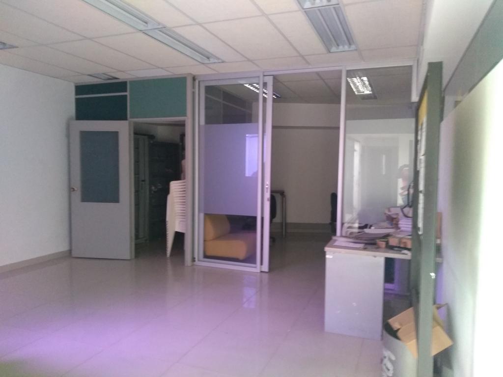 Local EN ARRIENDO EN Sin Barrio, código: 1023474 - 9
