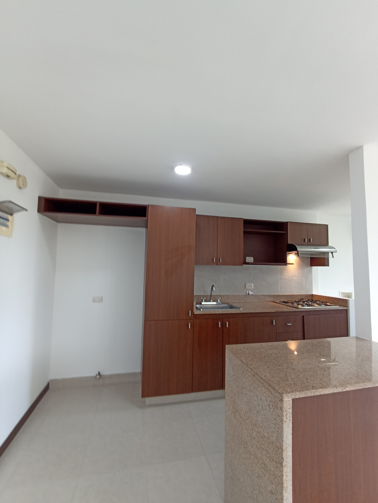 Home in Metric Way