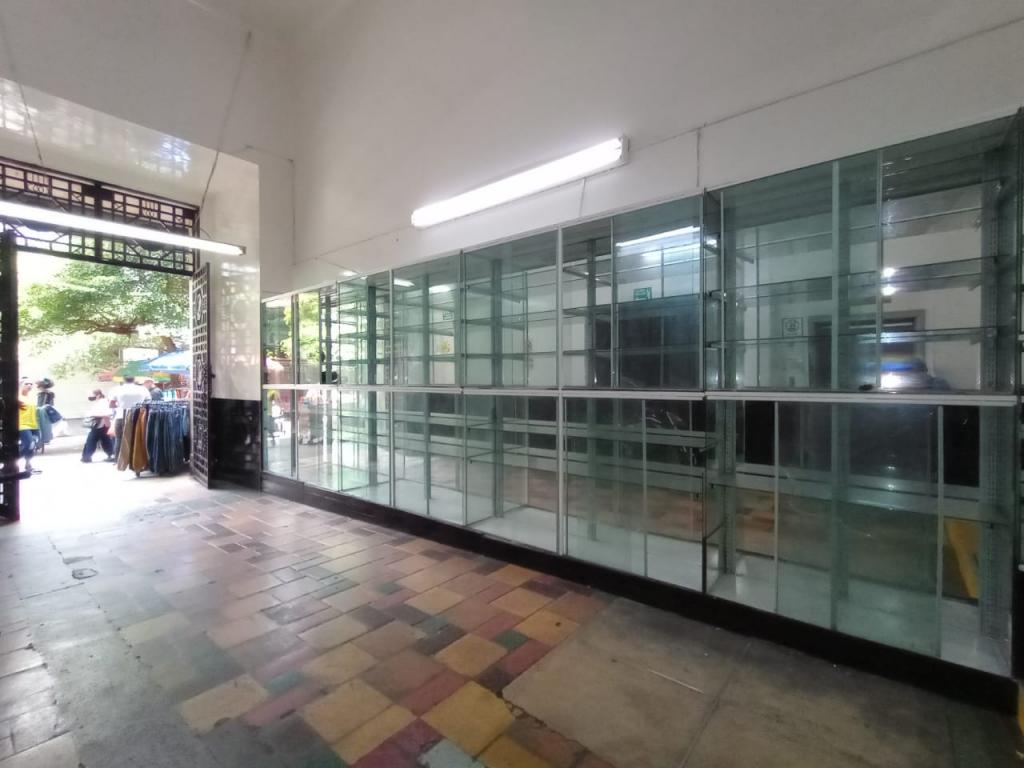 Local en Arriendo - Vista 3