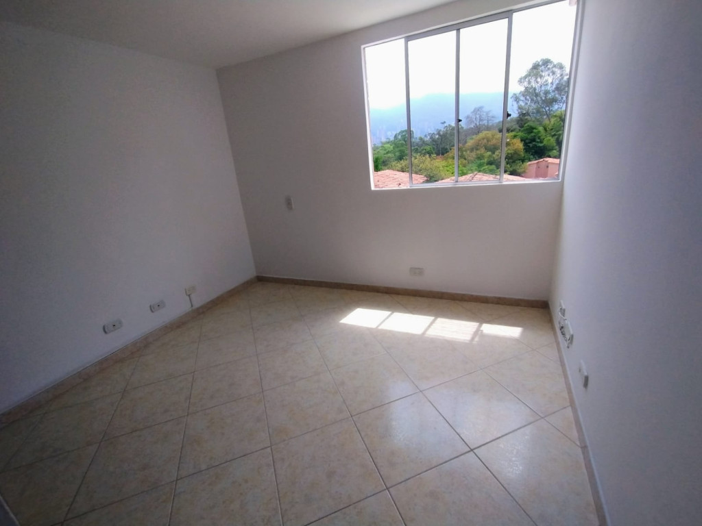 Casa EN VENTA EN Belén La Mota, código: 10236749 - 10