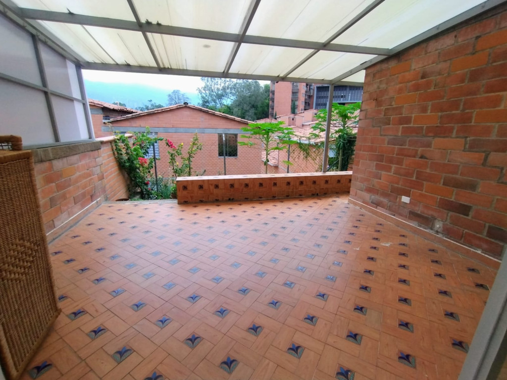 Casa EN VENTA EN Belén La Mota, código: 10236749 - 12