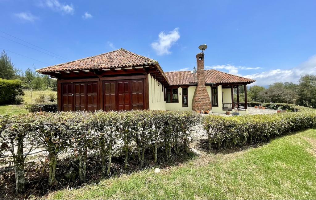 Finca EN VENTA EN Vereda El Rodeo, código: 1025272 - 8