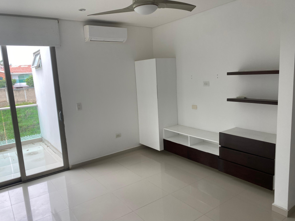 Casa EN VENTA EN Villa Campestre, código: 10182476 - 12