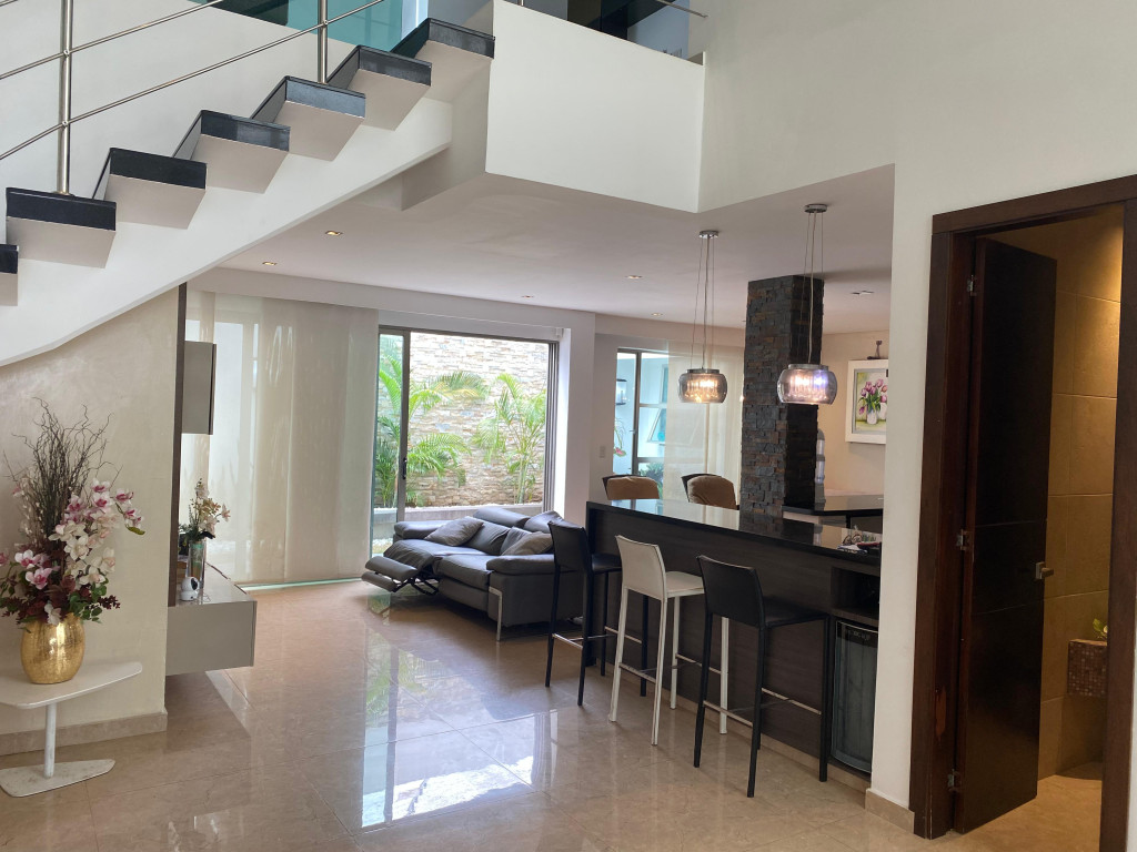 Casa EN VENTA EN Villa Campestre, código: 10182476 - 0