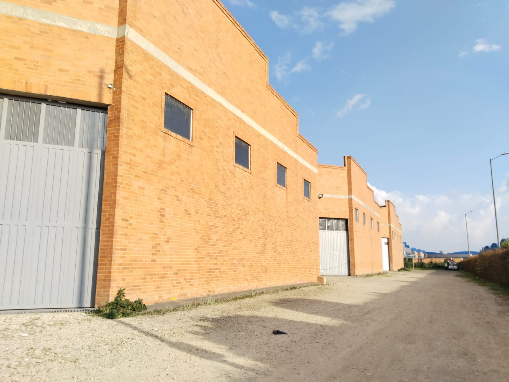 Bodega EN ARRIENDO EN Km 1.5 Siberia Funza, código: 10235045 - 1