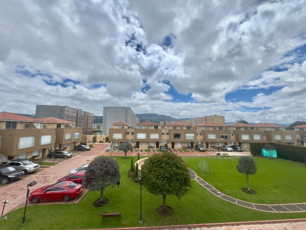 {{ ucwords(strtolower($inmueble[