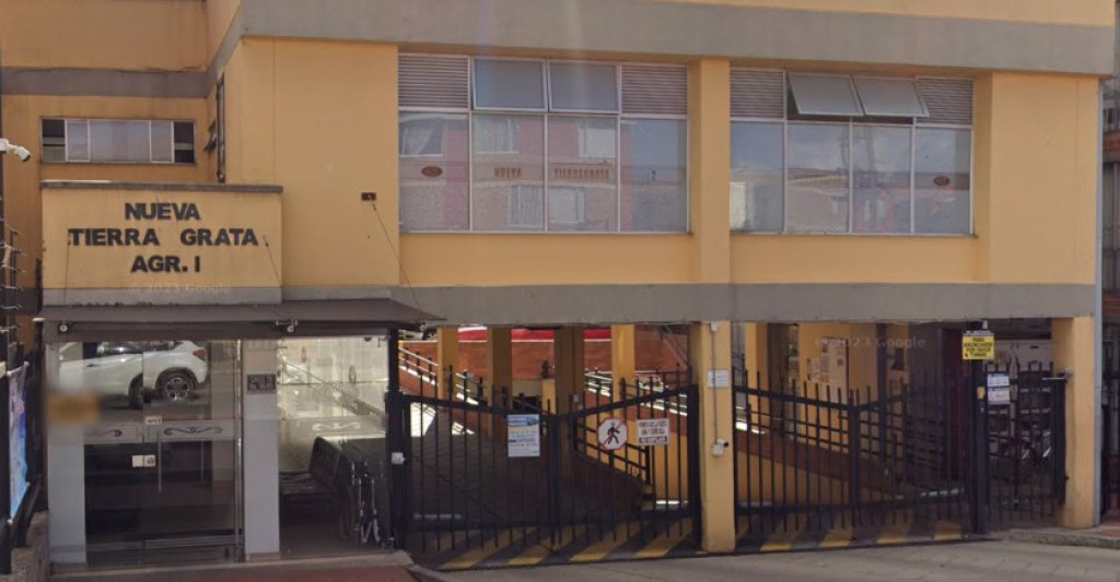 APARTAMENTO CALLE 70 No. 96 - 85, ALAMOS, Bogotá