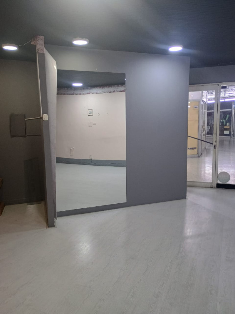 Local EN ARRIENDO EN ESPARTILLAL, código: 10198781 - 7