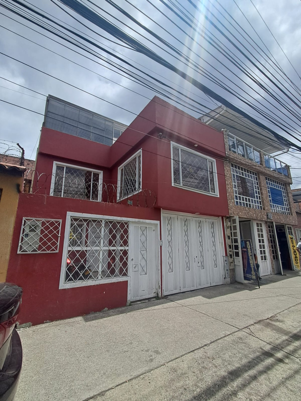 CASA AVENIDA CALLE 3 No. 41 B - 21, SANTA SOFIA, Bogotá