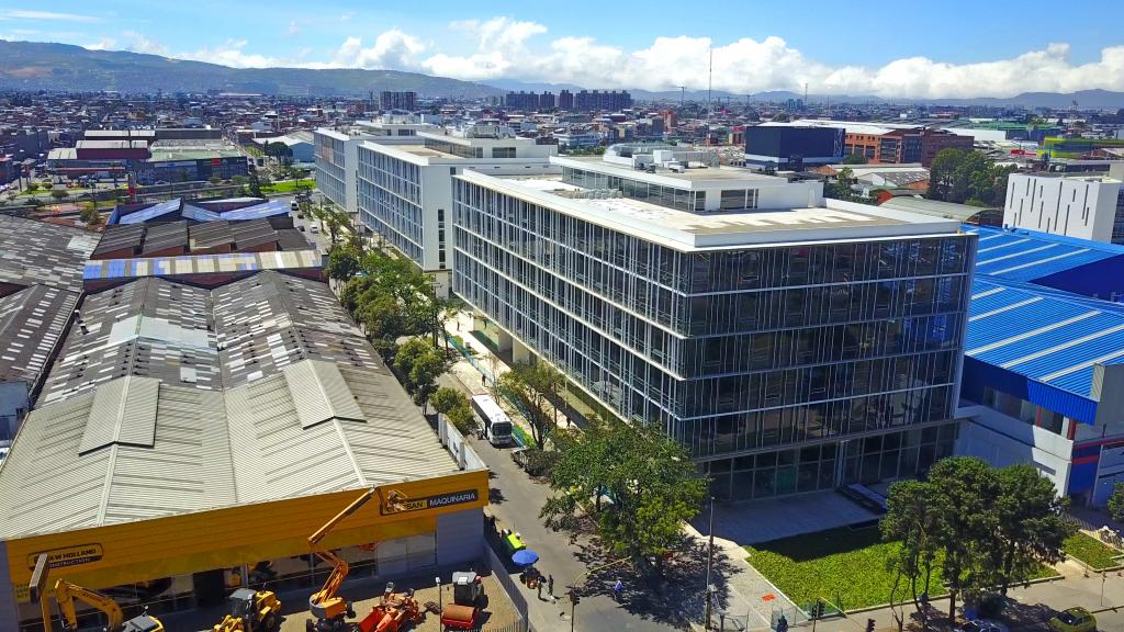 Local En Arriendo - Puente Aranda, Bogotá