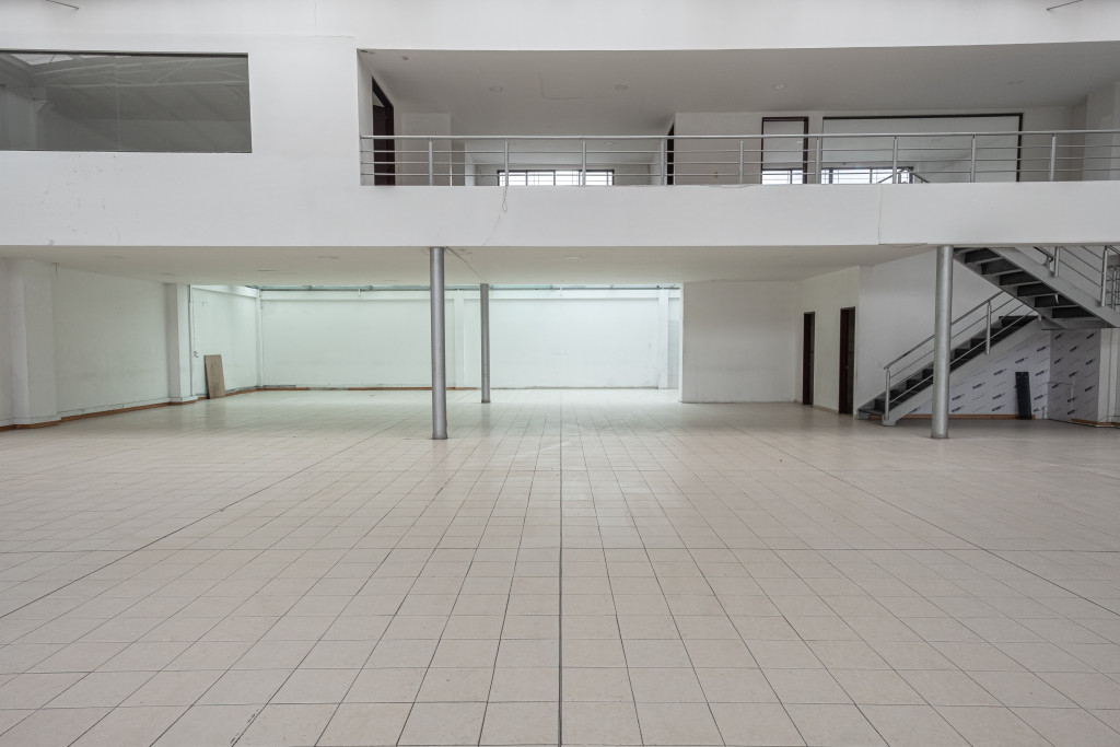 Local En Arriendo - Pontevedra, Bogotá