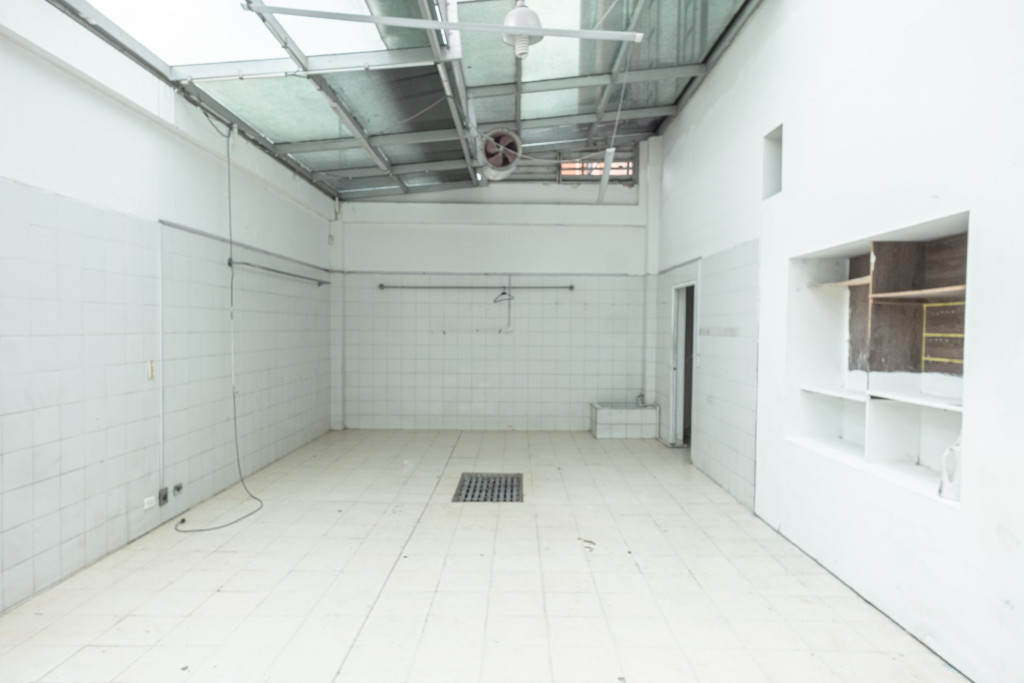 Local En Arriendo - Pontevedra, Bogotá