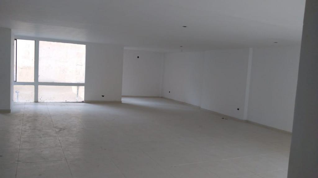 Edificio En Arriendo - Lago Gaitán, Bogotá