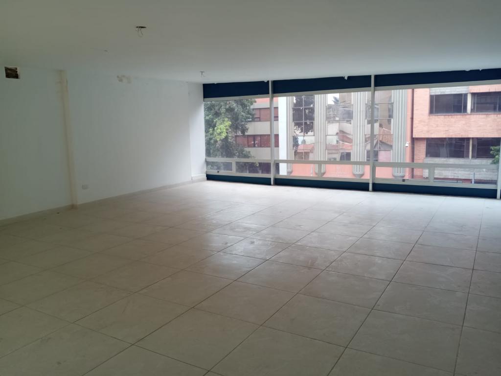 Edificio En Arriendo - Lago Gaitán, Bogotá