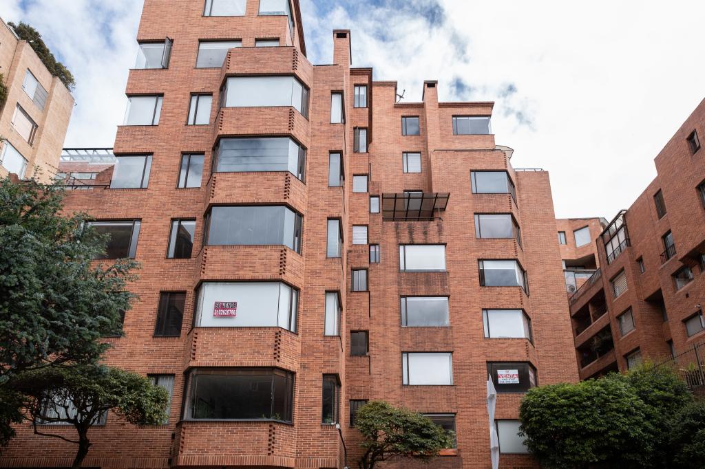 Apartamento En Venta - Los Rosales, Bogotá