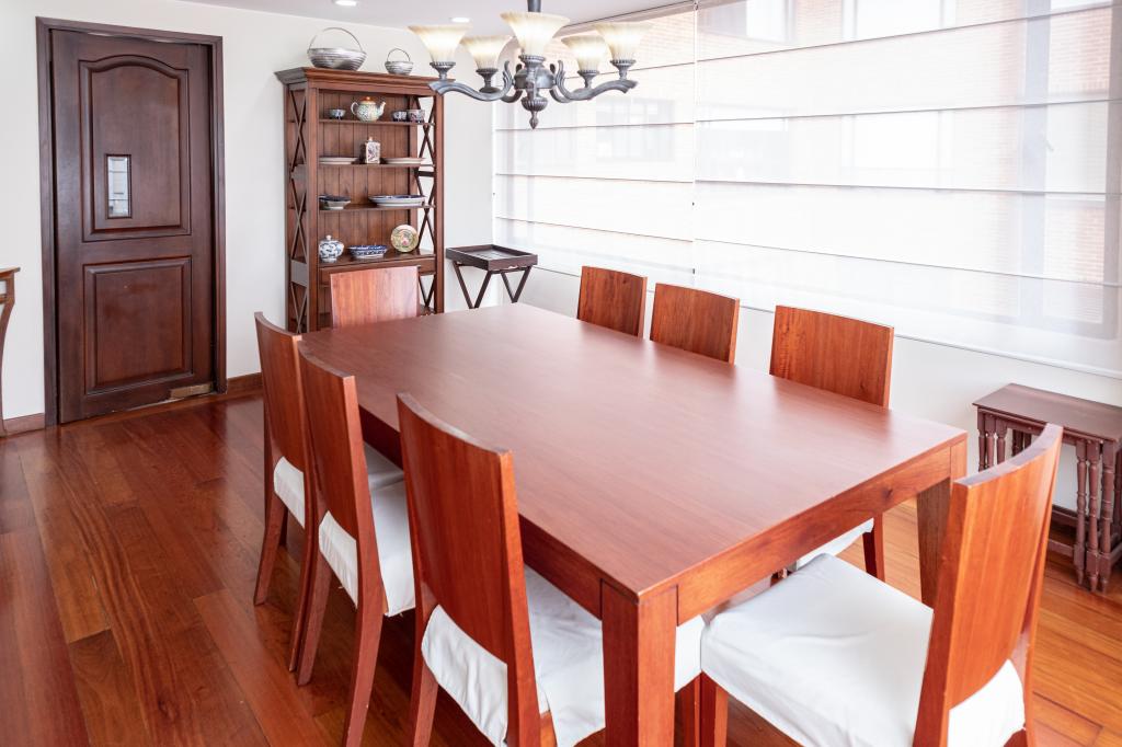 Apartamento En Venta - Los Rosales, Bogotá