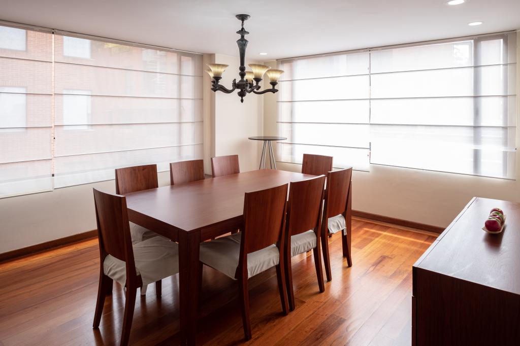 Apartamento En Venta - Los Rosales, Bogotá