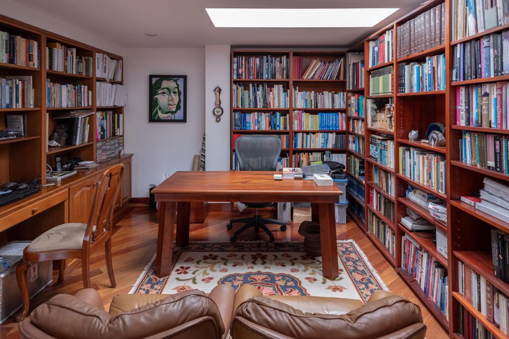 Apartamento En Venta - Santa Barbara-Usaquén, Bogotá