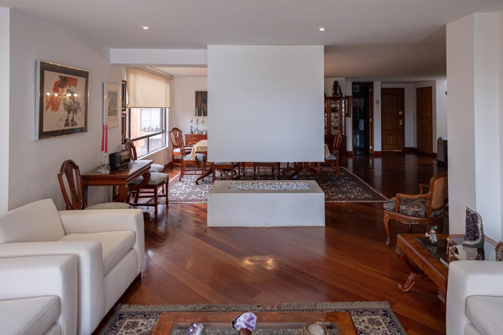 Apartamento En Venta - Santa Barbara-Usaquén, Bogotá