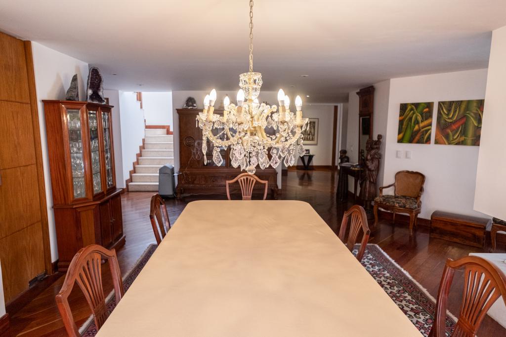 Apartamento En Venta - Santa Barbara-Usaquén, Bogotá