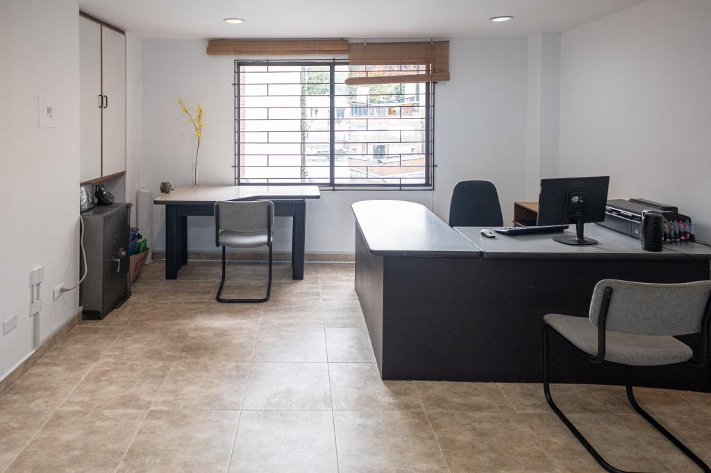 Consultorio En Arriendo/Venta - Santa Barbara Oriental-Usaquén, Bogotá